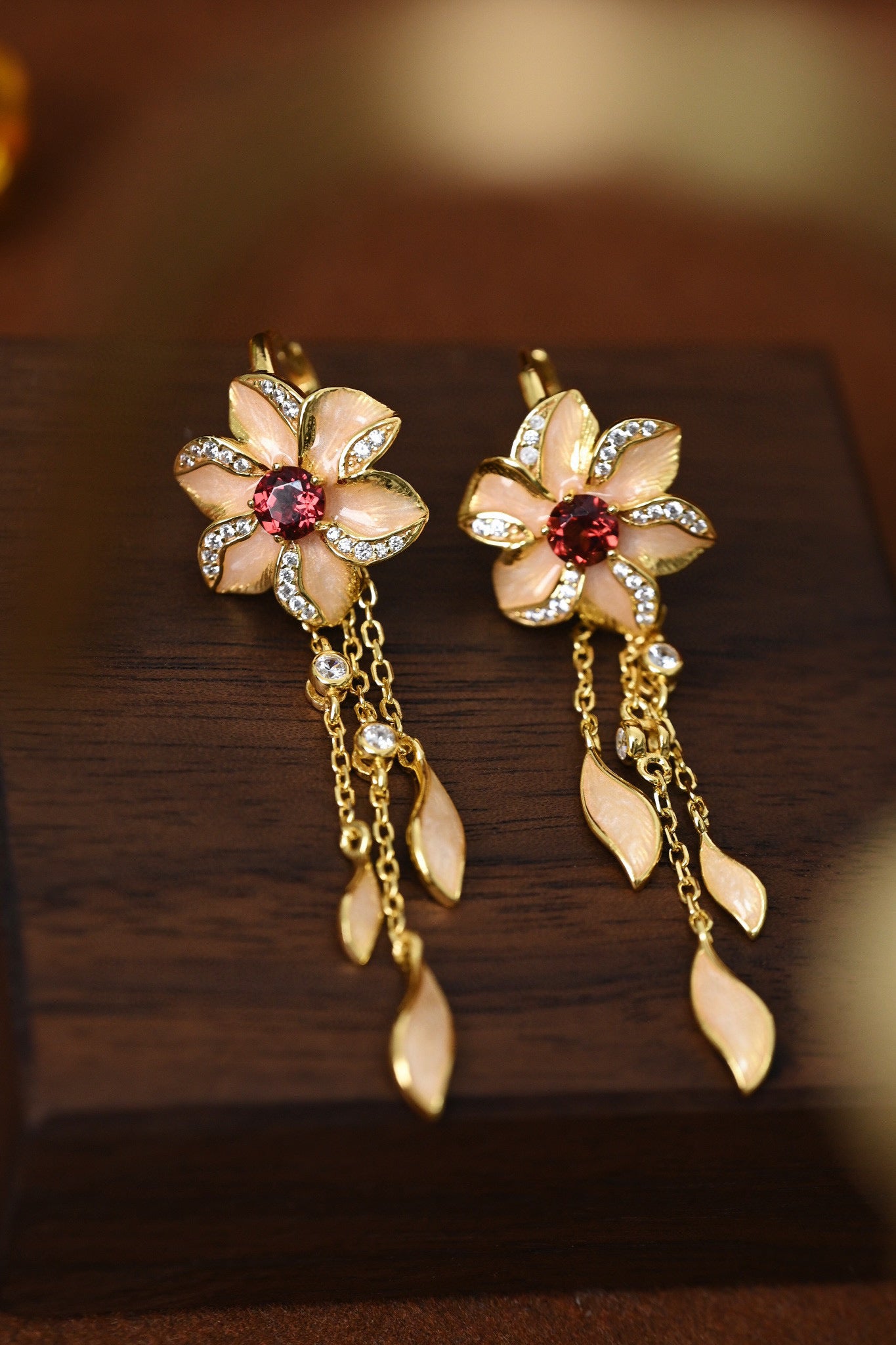 🔥 Blossom Flame Set – Fire Element Jewelry for Energy & Elegance (Earrings)