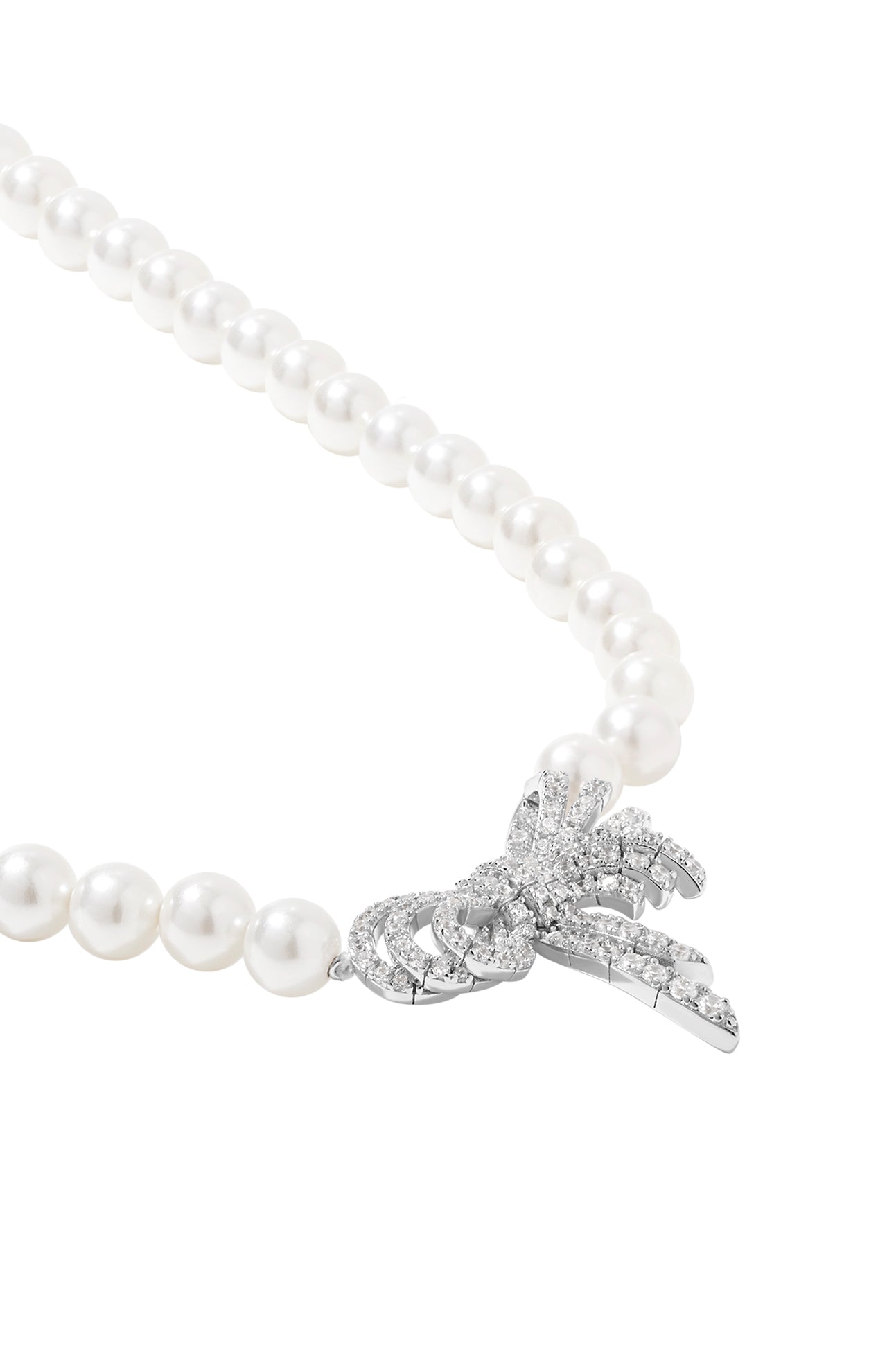🕊️ Lacloche X Fatum Secrets Graceful Heart – Pearl & Silver Bow Necklace