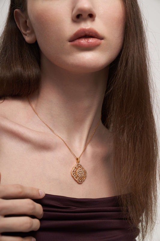 ✨ Lacloche X Fatum Secrets Seal of Destiny – Vintage Energy Pendant