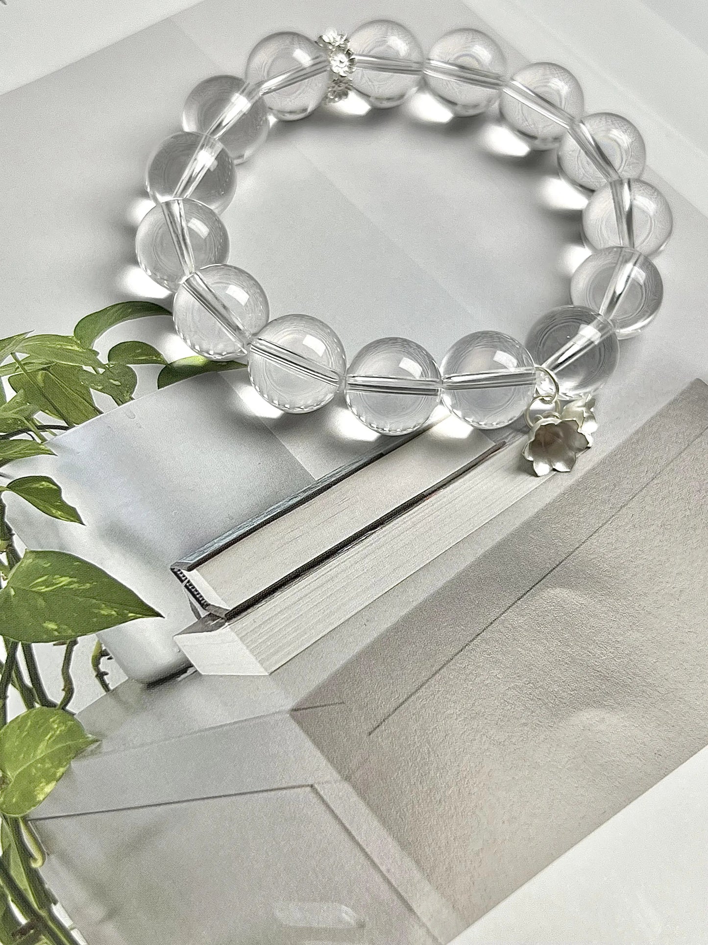 White Crystal Cleansing Bracelet: Feng Shui and Five Elements Energy