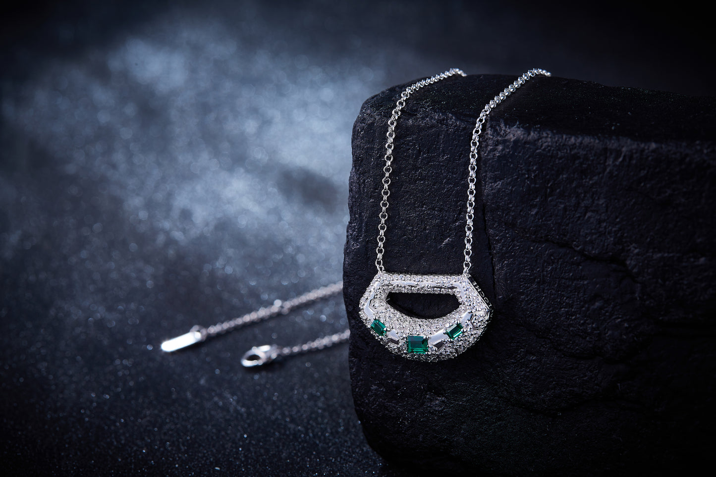 💰 Lacloche X Fatum Secrets Treasure Vault – Wealth Magnet Yuanbao Necklace