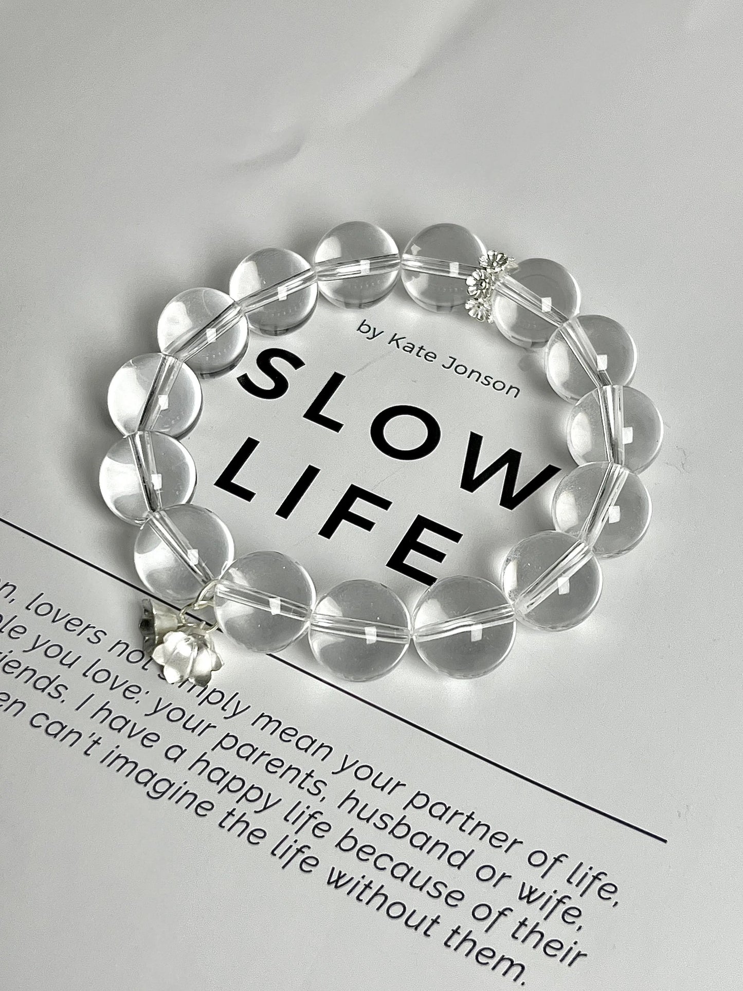 White Crystal Cleansing Bracelet: Feng Shui and Five Elements Energy