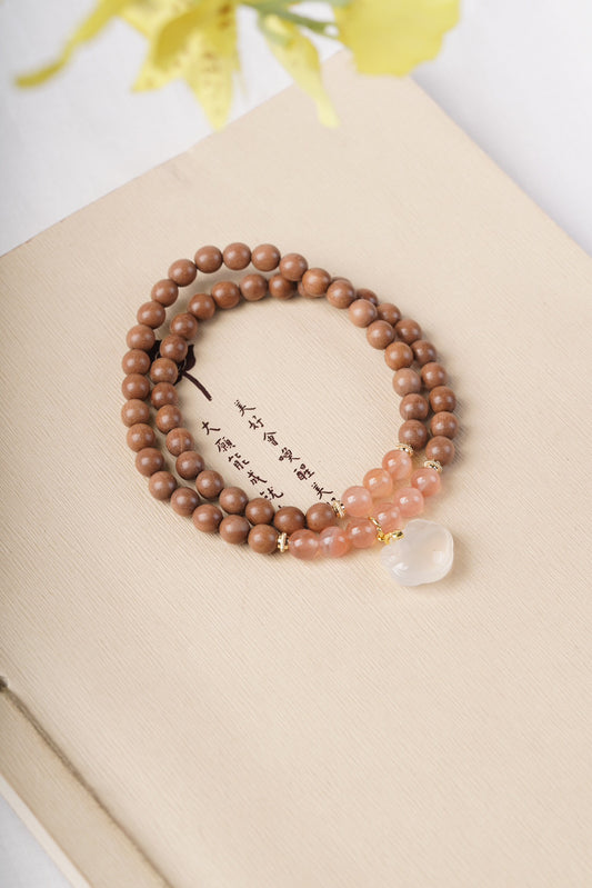 Sandalwood × Chalcedony Longevity Lock Bracelet